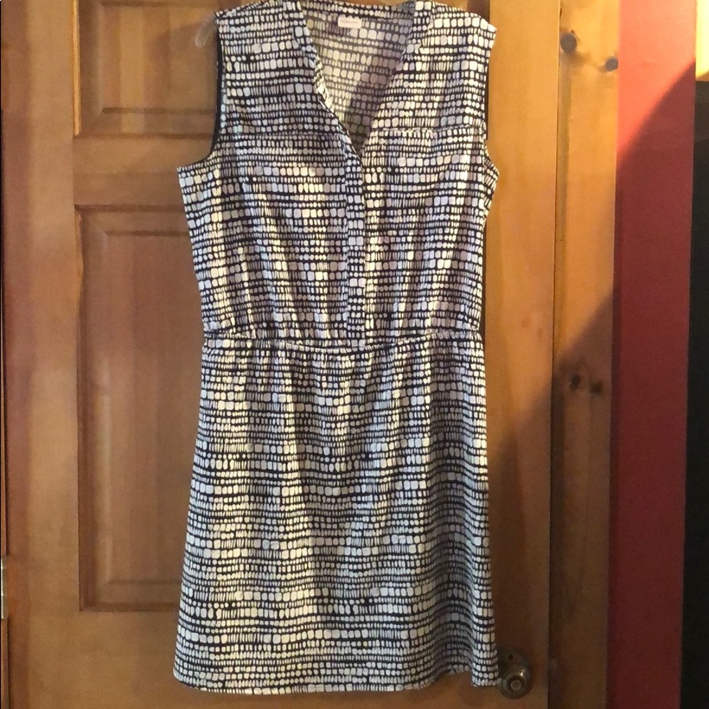 Women’s dress